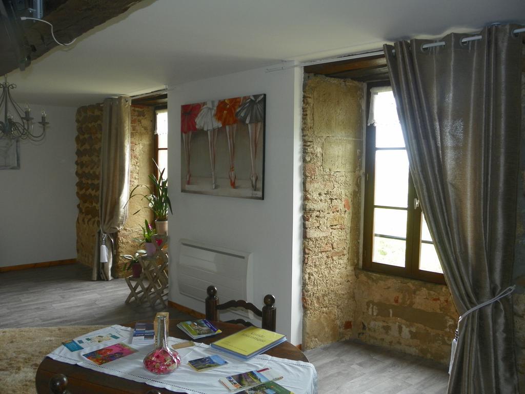 Chateau De La Saone Lens-Lestang Room photo